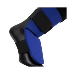 Super Pro Kickboks Set Champ Blauw 22 Super Pro Kickboks Set Champ Blauw -Fightstyle Super Pro Kickboks Set Champ Blauw zijkant voet