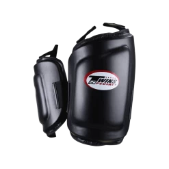 Twins Belly Pad En Thigh Pads BPLK -Fightstyle Twins Belly Pad en Thigh Pads BPLK rechterbeenbeschermer